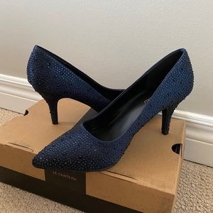 Le Château navy blue rhinestone 1 inch heels